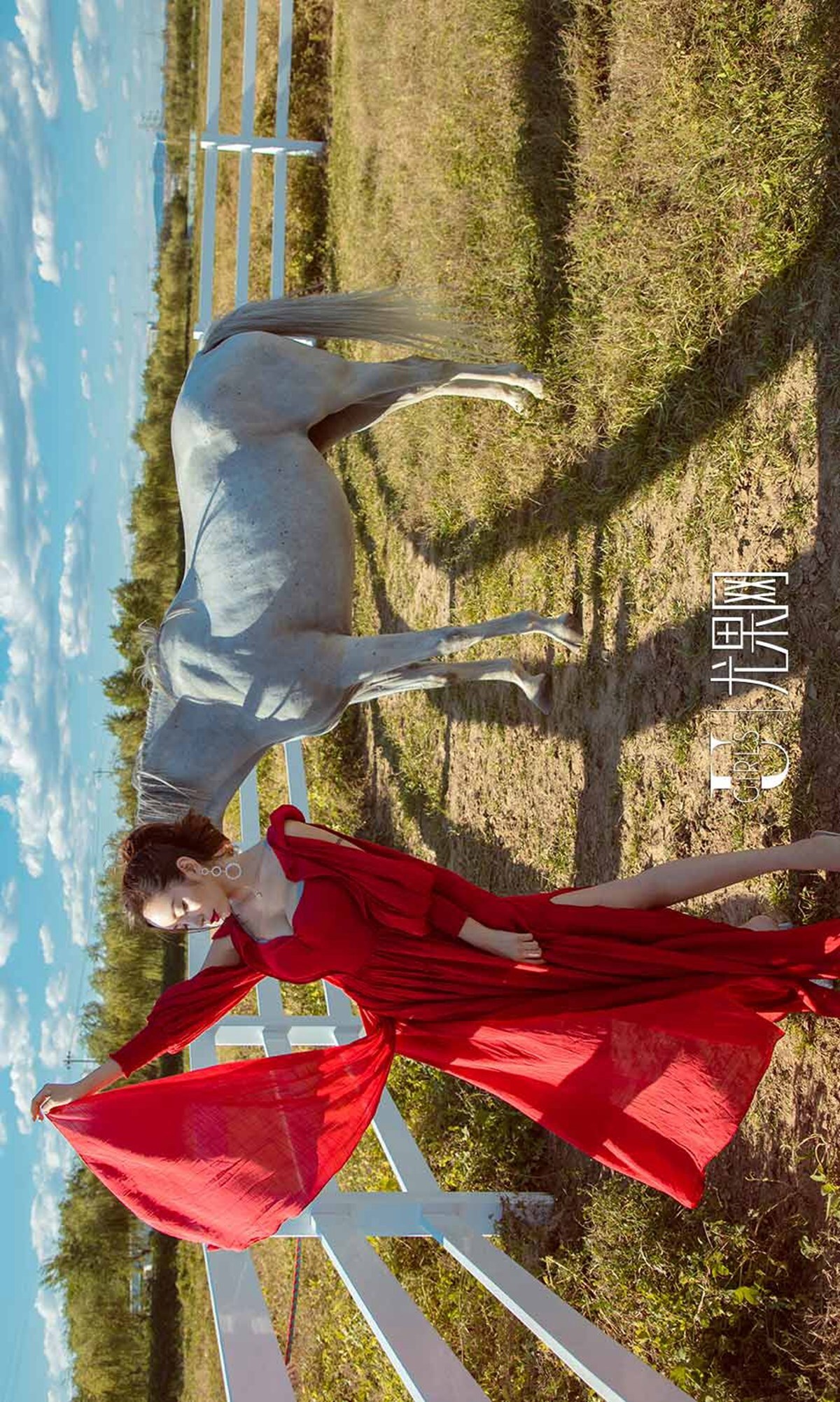 [爱尤物]2018APP NO.1247 陈思琪一踏秋